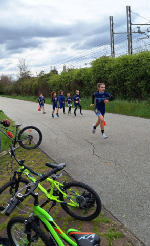 Nuotare, pedalare, correre