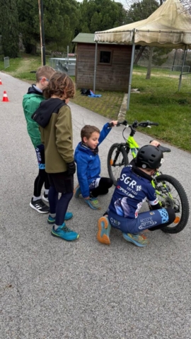 Nuotare, pedalare, correre